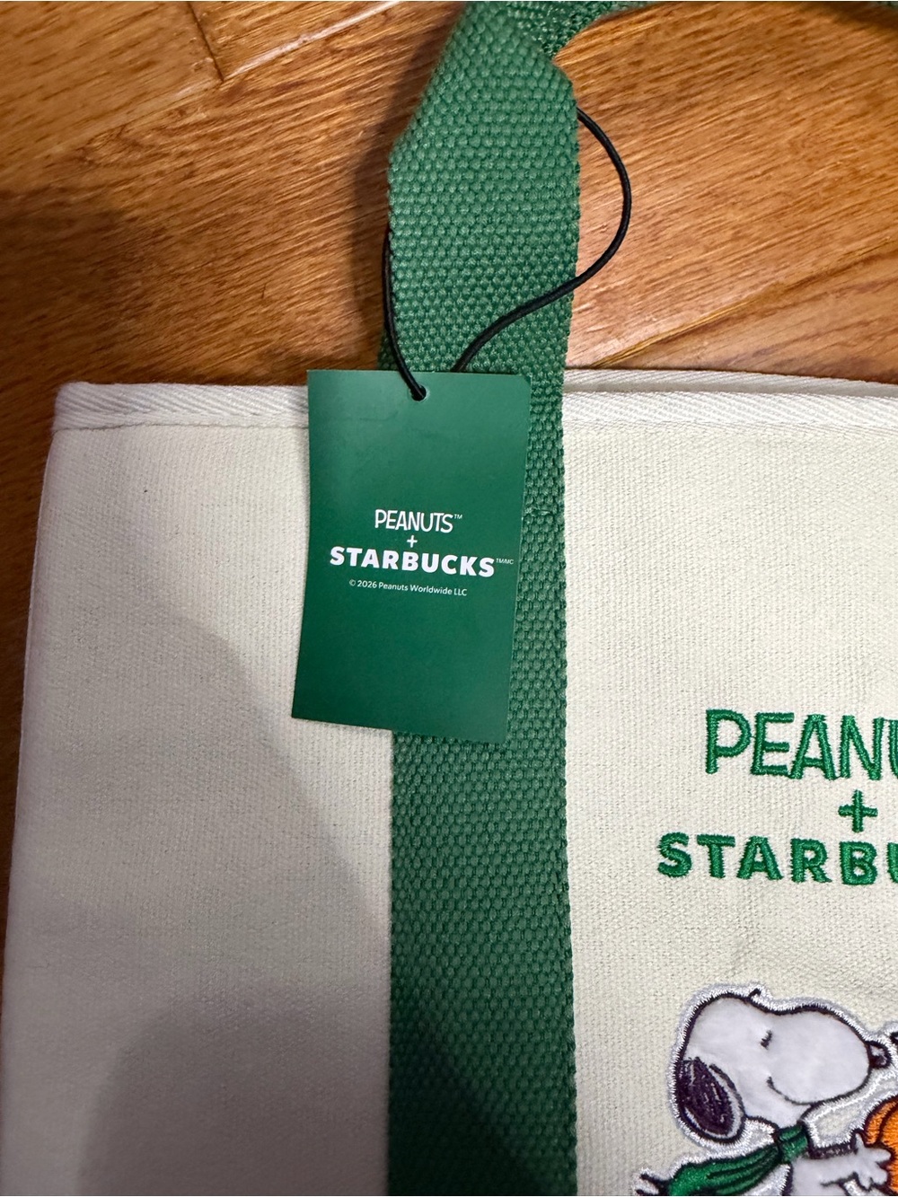 Starbucks Cream & Green Peanuts Snoopy Canvas Tote - Picture 6 of 7